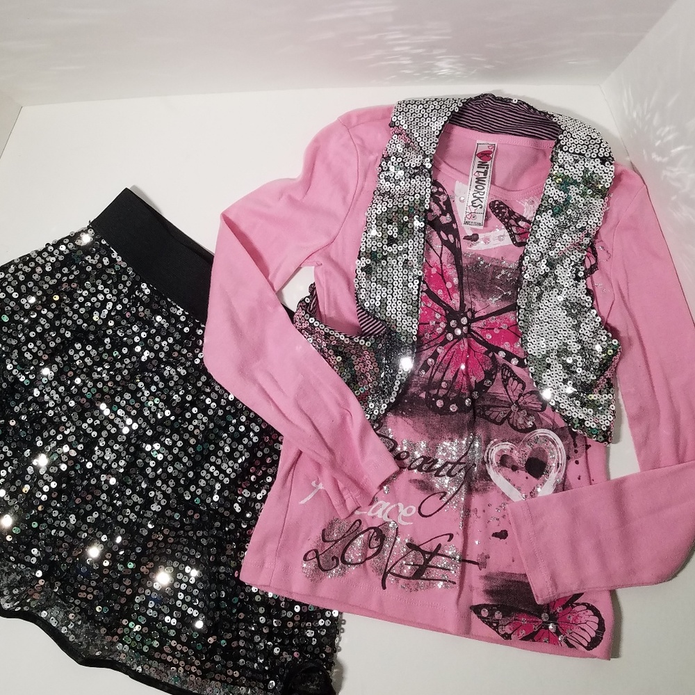 Girls Skirt, Shirt, and Vest Set: size medium